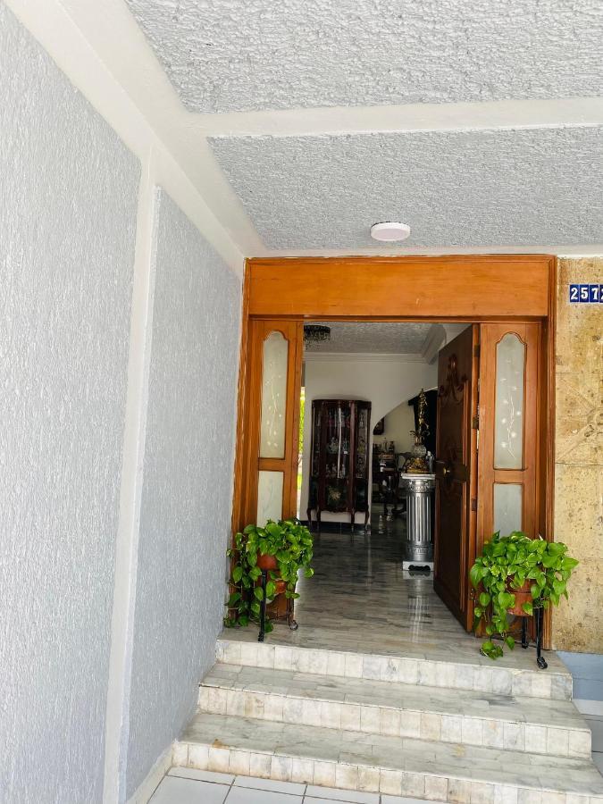 Hostal Guadalajara Cosmopolitan Providencia Exterior foto